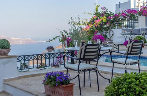 Firostefani Hotel | Lithies Traditional Homes