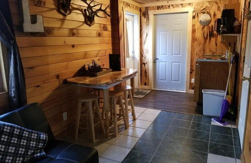 Monroe County House | Lithium Lodge, LLC