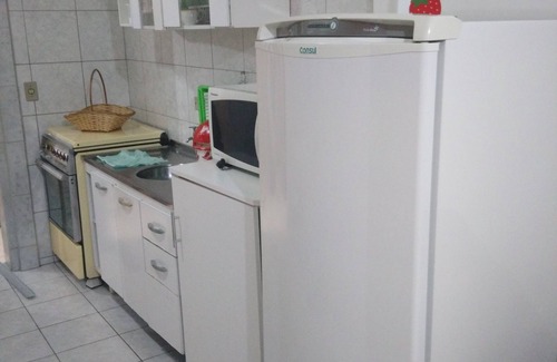 Matinhos Condo | LITORAL OF PARANA QUITINETE WITH AIR - Free Wi Fi fiber optic.