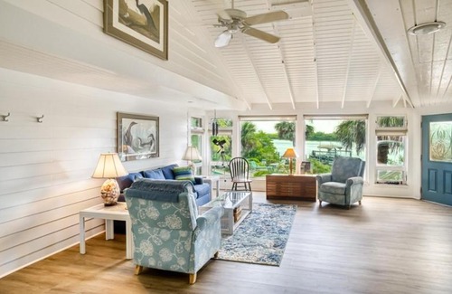 Wulfert House | Little Current home