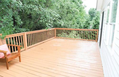 Sparta House | Little Elves Overlook