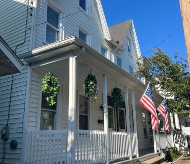 Phillipsburg House | Little France Phillipsburg