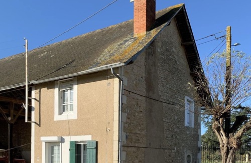 Brion-pres-Thouet Cottage | Little house