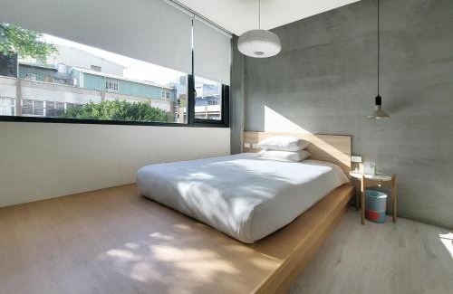Yancheng District House | Little Inn by LAGOM
