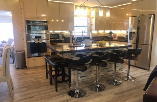 New Smyrna Beach House | Little Lux House, Swim Spa & Patio Oasis -on 2 acres