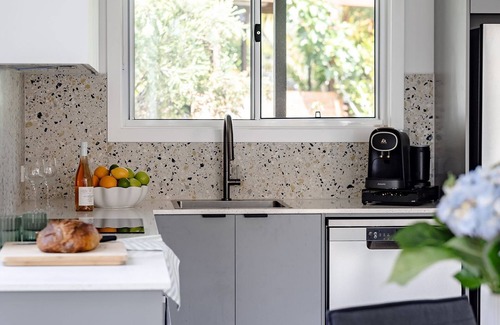 Burrill Lake House | Little Miss Sunshine