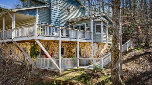 Ellijay Apartment | Little Mountain Hide Away