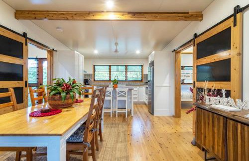 Little Mountain House | Little Mountain Retreat