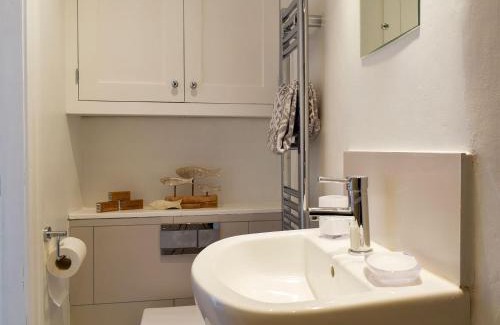 Addingham House | Little Plumtree