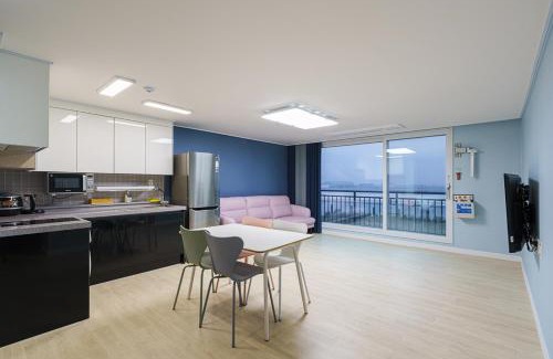 Gunsan Hotel | Little Prince Hotel&Condo