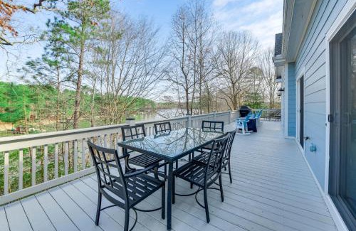 Littleton House | Littleton Home with On-Site Lake Gaston Access!