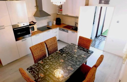 Mastrinka Apartment | LittleVenice appartment 50 m ftom the sea
