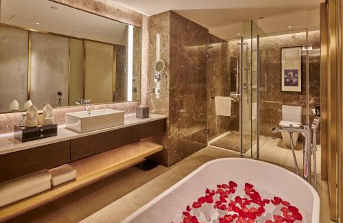 Chengzhong District Hotel | LIUZHOU PENGYI Hotel