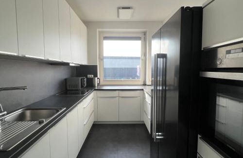Stellingen Apartment | "Live Good, Work Good" - Stadion Apartment by GG Rental Hamburg