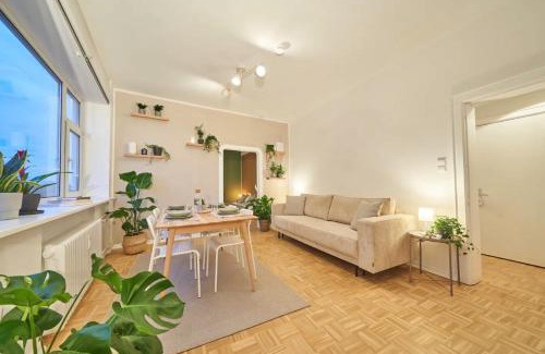 Karolinenviertel Apartment | Live in the heart of Hamburg.