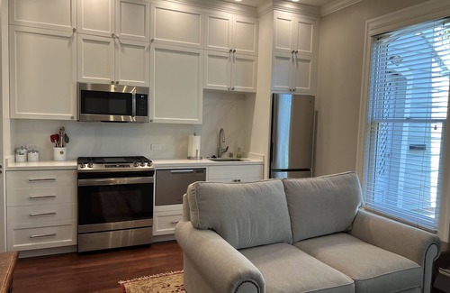 Pacific Heights Apartment | Live Like A Local In Our Historic Victorian Garden Apartment In Pacific Heights