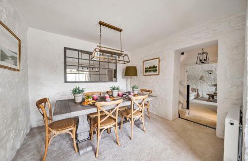 Osmington Mills Apartment | Live the coastal cottage dream in Dorset AONB