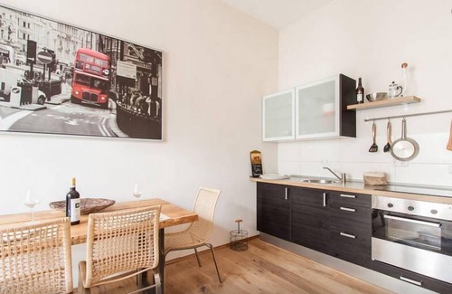 Wuerzburg Apartment | Living at Kulturspeicher/Congress Centrum with parking lot