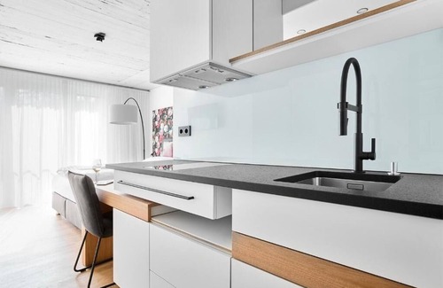 Berg Apartment | Livisit Bergpartment 27 - Doppelbettzimmer 27 qm - mit Südbalkon