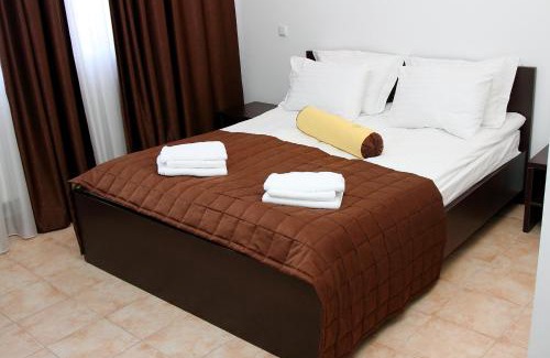 Dunaivtsi Hotel | Liz