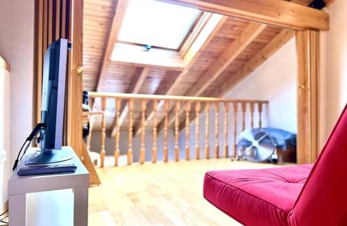 Montella I Martinet Apartment | Lludriga, alojamiento en Martinet, Puigcerdá