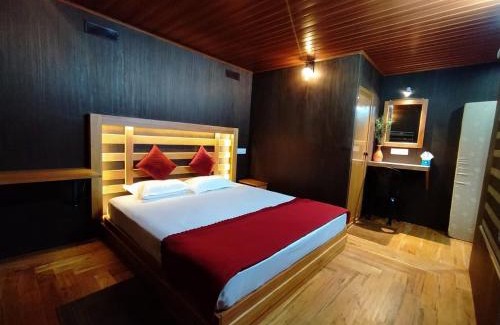 Amalavayal House | Lo Adoro Tree Hut Tourist Homestays