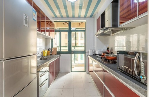 Xiangzhou District Apartment | Locals Boutique Apartment Huafa Plaza 39