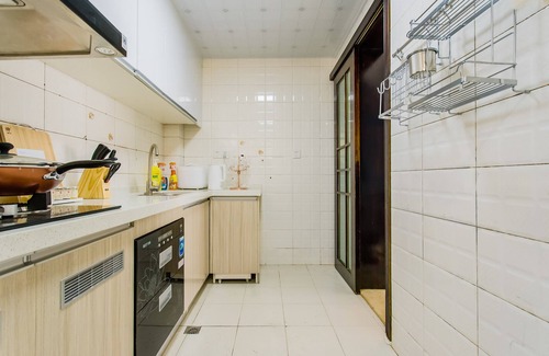 Xiangzhou District Apartment | Locals Boutique Apartment Jiuzhou Port.3