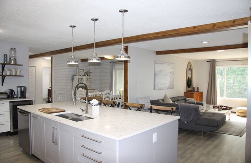 Swansea Point House | Located directly across from the BEACH, Fire Pit, Fully Fenced Private Yard
