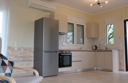 Paliouri Villa | Located in Kanistro 70meters from the Sea in a quite area weith a nice garden