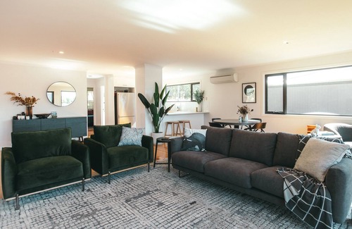Orford House | Located on the banks of the Prosser River; just a short walk to local amenities.
