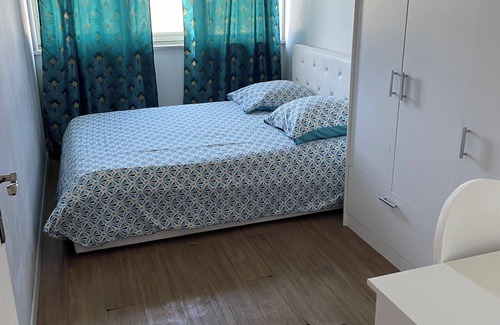 Orvault Bed & Breakfast | Location Chambre Chez L'habitant, Presque Location de Tout L'appartement