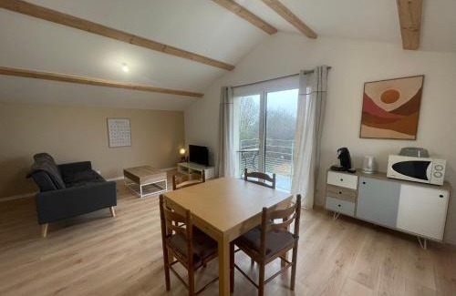 La Roche-sur-Yon House | Location d un logement de 45m2 et d une CH chez l habitant