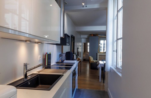 La Rochelle City Centre Apartment | Location les merciers: 5 people La Rochelle.