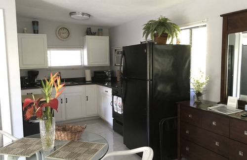 Keaukaha Apartment | Location, Location, Beautiful AC Beach Studio In Hilo; Few Steps from Beach Cove