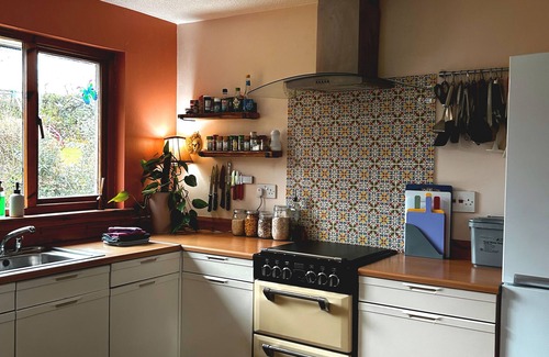 East Lewiston House | Loch Ness Home ~Drumnadrochit Village n🌟~2 Bedrooms n🌟~Dog Friendly