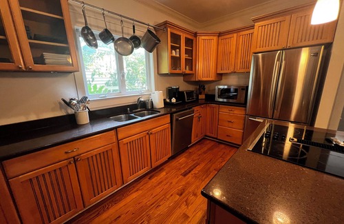 Lockeland Springs House | Lockeland Springs Retreat on Lillian Street