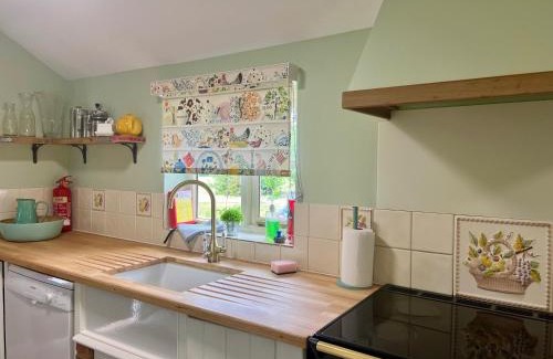 Beccles House | Locks Lane Cottage