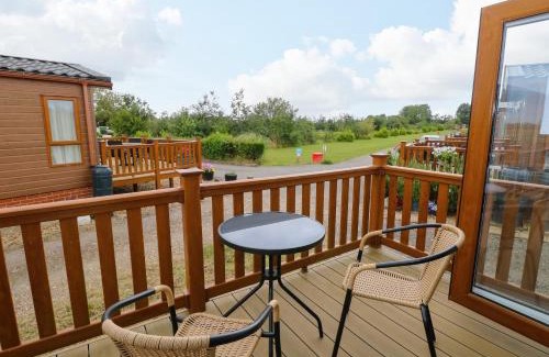 Stowmarket House | Lodge 26, Fishing Lakes