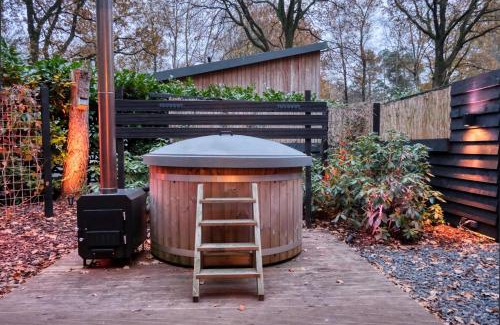Rheezerveen House | Lodge in een bosrijke omgeving met Hottub & Sauna opt