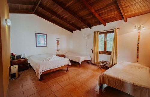 Miramar Cabin | Lodge Mirador - Great Swimming pool - Kitchen - BBQ - Netflix