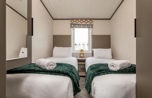 St. Andrews House | Lodge No 74 - Stewart's Resort Cameron