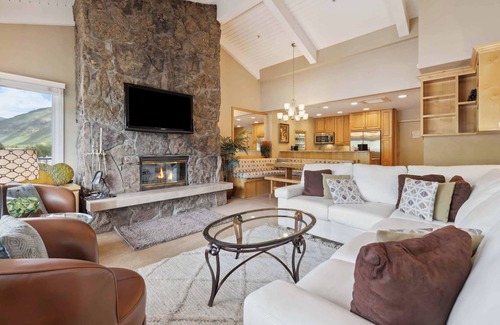 Vail Condo | Lodge Tower 778 One Bedroom