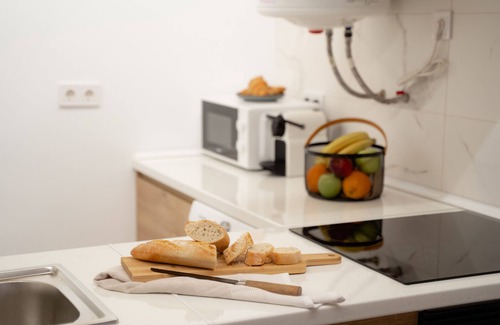 Raval Roig Apartment | LODGING SANTA ANA 4 - SEASONAL RENTALS