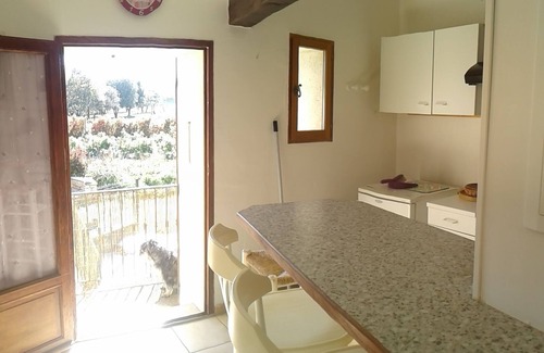 Maubec Cottage | Lodging "Thyme", 4 pers. In the countryside but close to amenities .