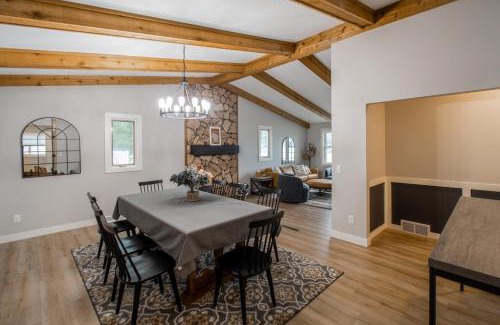 Okee House | Lodi Lakehouse