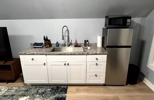Ferndale Apartment | Loft 10mi to beach & border.