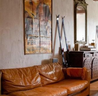 Brechamps Apartment | Loft industriel aux Grands Moulins de Ruffin