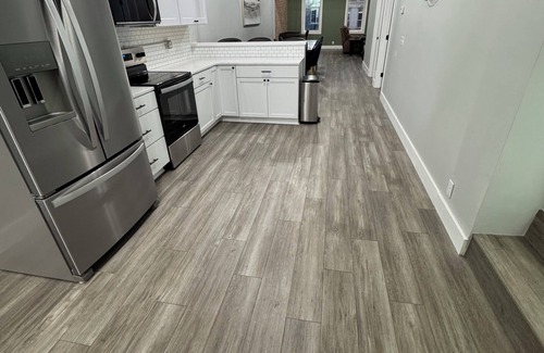 Litchfield Apartment | Loft Living - Small Town Charm n3-bedroom loft in beautiful Downtown Litchfield