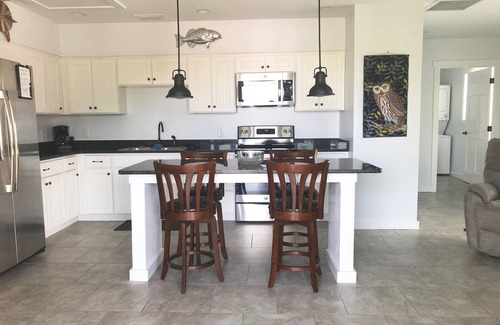 Historic Downtown Apalachicola Apartment | * Loft Lodging in Apalachicola